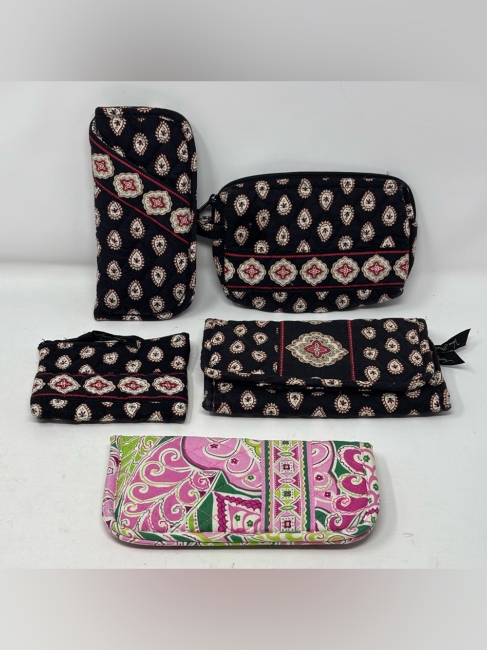 Vera Bradley Lot Quilted Pouch Set in Black Paisley Pink Pinwheel